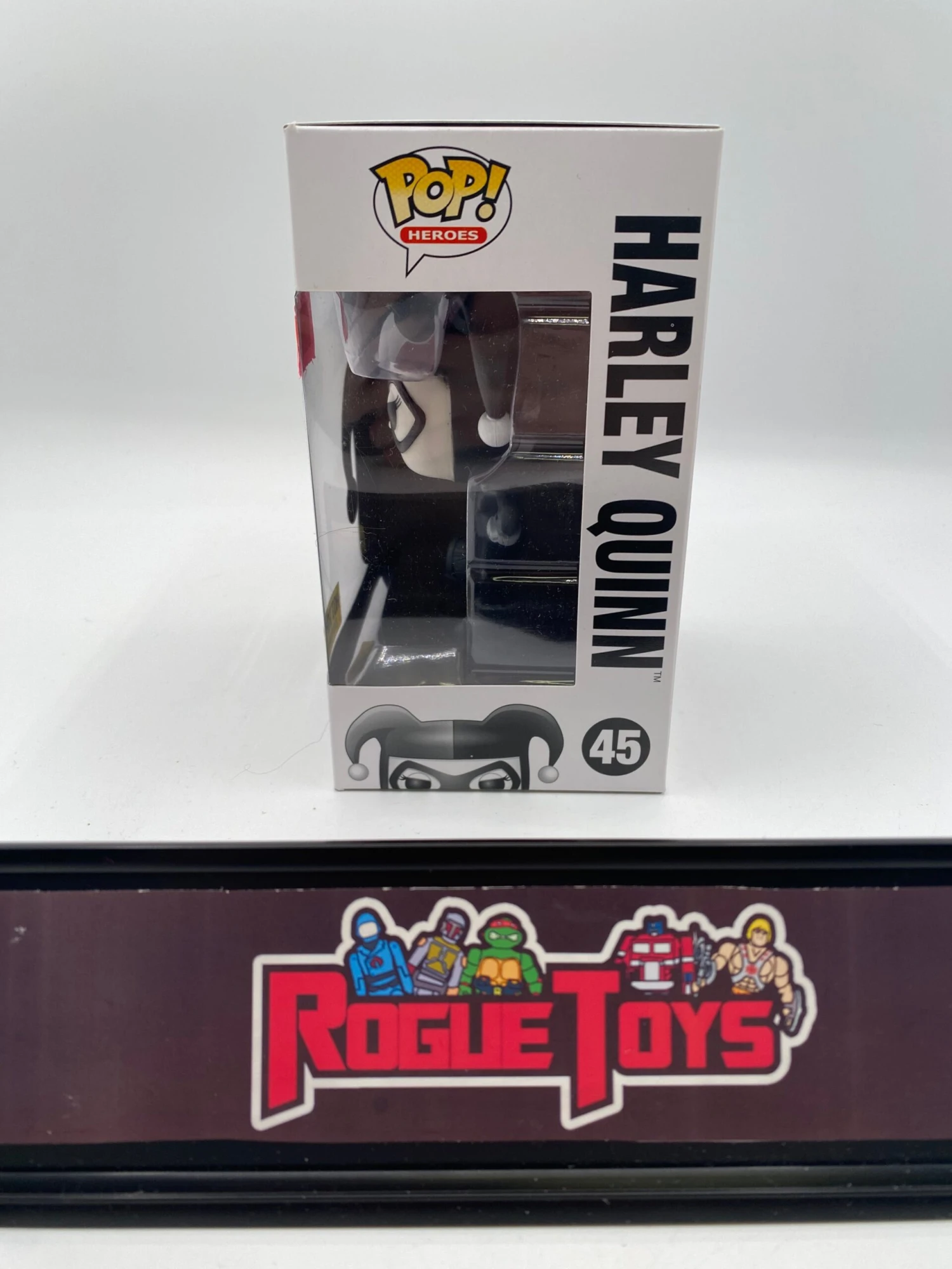 Las Vegas Downtown Funko POP! Heroes DC Comics Super Heroes Harley Quinn (Hot Topic Exclusive) 6 Las Vegas Downtown Funko POP! Heroes DC Comics Super Heroes Harley Quinn (Hot Topic Exclusive) - Image 4