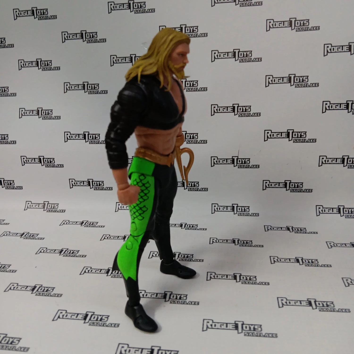 Salt Lake City Mcfarlane Toys DC Multiverse Aquaman (Plastic Man BAF) (Platinum) 6 Salt Lake City Mcfarlane Toys DC Multiverse Aquaman (Plastic Man BAF) (Platinum) - Image 4