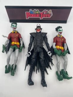 Las Vegas Downtown McFarlane DC Multiverse Batman Who Laughs And Robins (Left Elbow Broken)