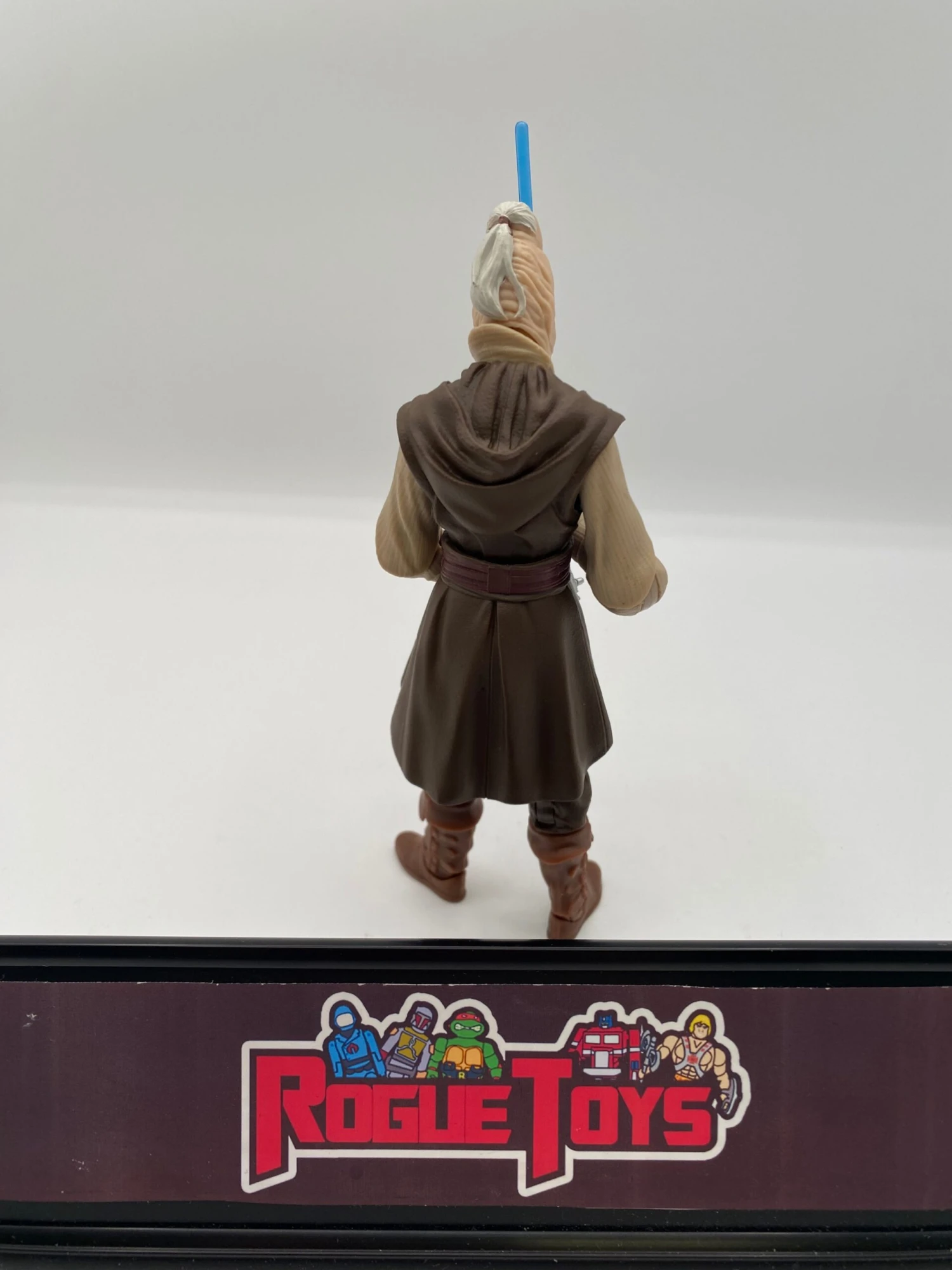 Las Vegas Downtown Hasbro Star Wars The Black Series Star Wars: Attack Of The Clones Ki-Adi-Mundi (Complete) 4 Las Vegas Downtown Hasbro Star Wars The Black Series Star Wars: Attack Of The Clones Ki-Adi-Mundi (Complete) - Image 2