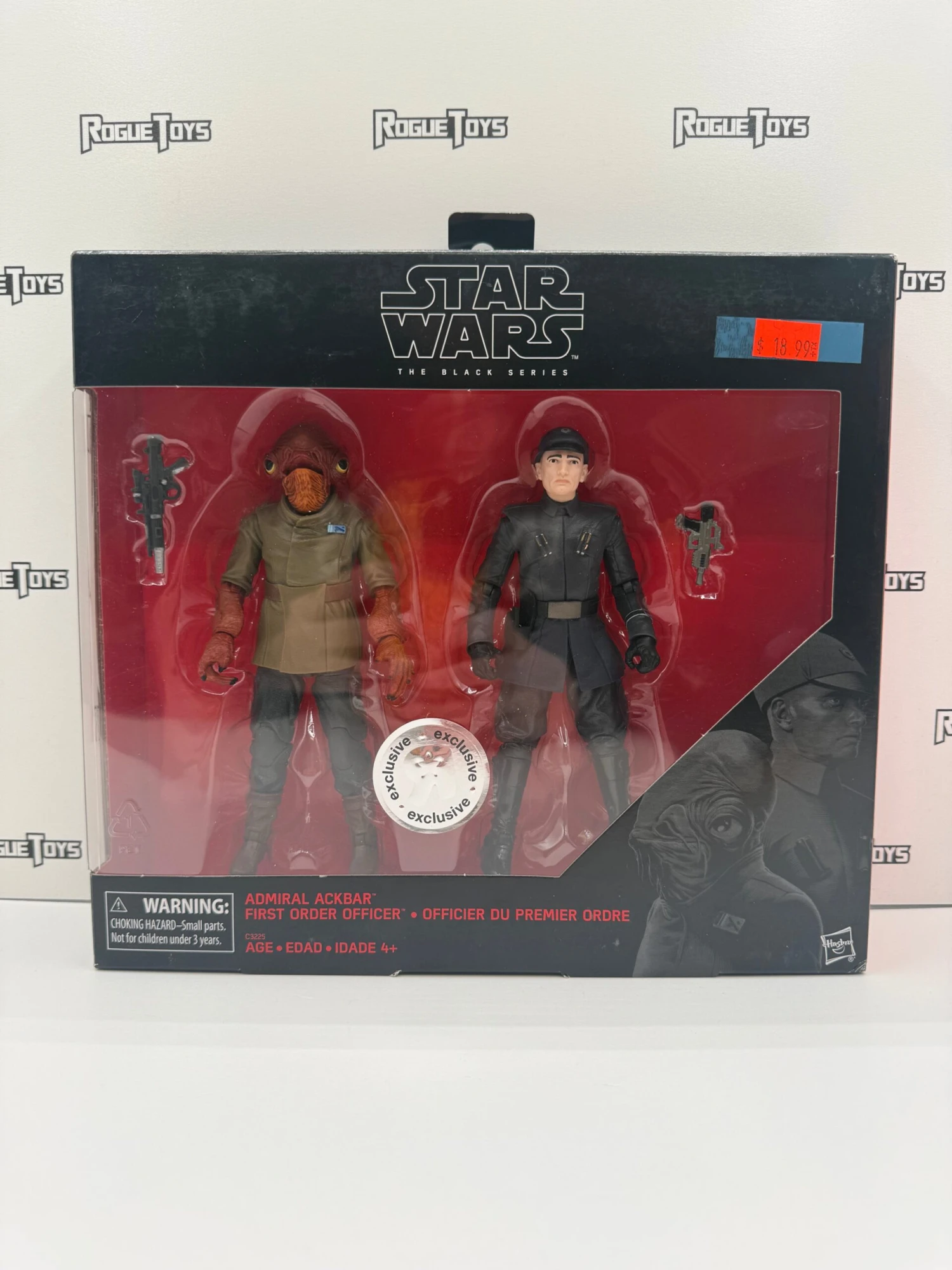 Las Vegas East Hasbro Star Wars The Black Series Admiral Ackbar & First Order Officer (Toys ‘R’ Us Exclusive) 3 Las Vegas East Hasbro Star Wars The Black Series Admiral Ackbar & First Order Officer (Toys ‘R’ Us Exclusive)