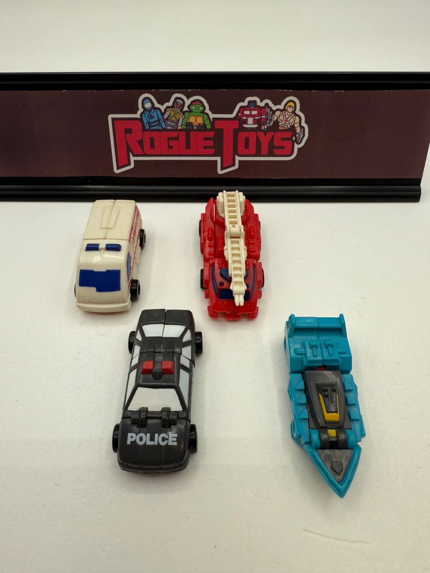 Las Vegas East Hasbro Transformers G1 Micromasters Autobot Rescue Patrol Seawatch / Stakeout / Red Hot / Fixit 3 Las Vegas East Hasbro Transformers G1 Micromasters Autobot Rescue Patrol Seawatch / Stakeout / Red Hot / Fixit