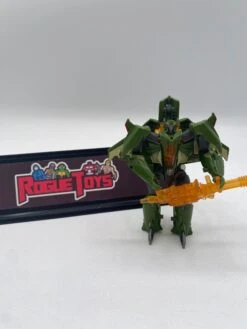 Las Vegas East Hasbro Transformers Cyberverse Skyquake