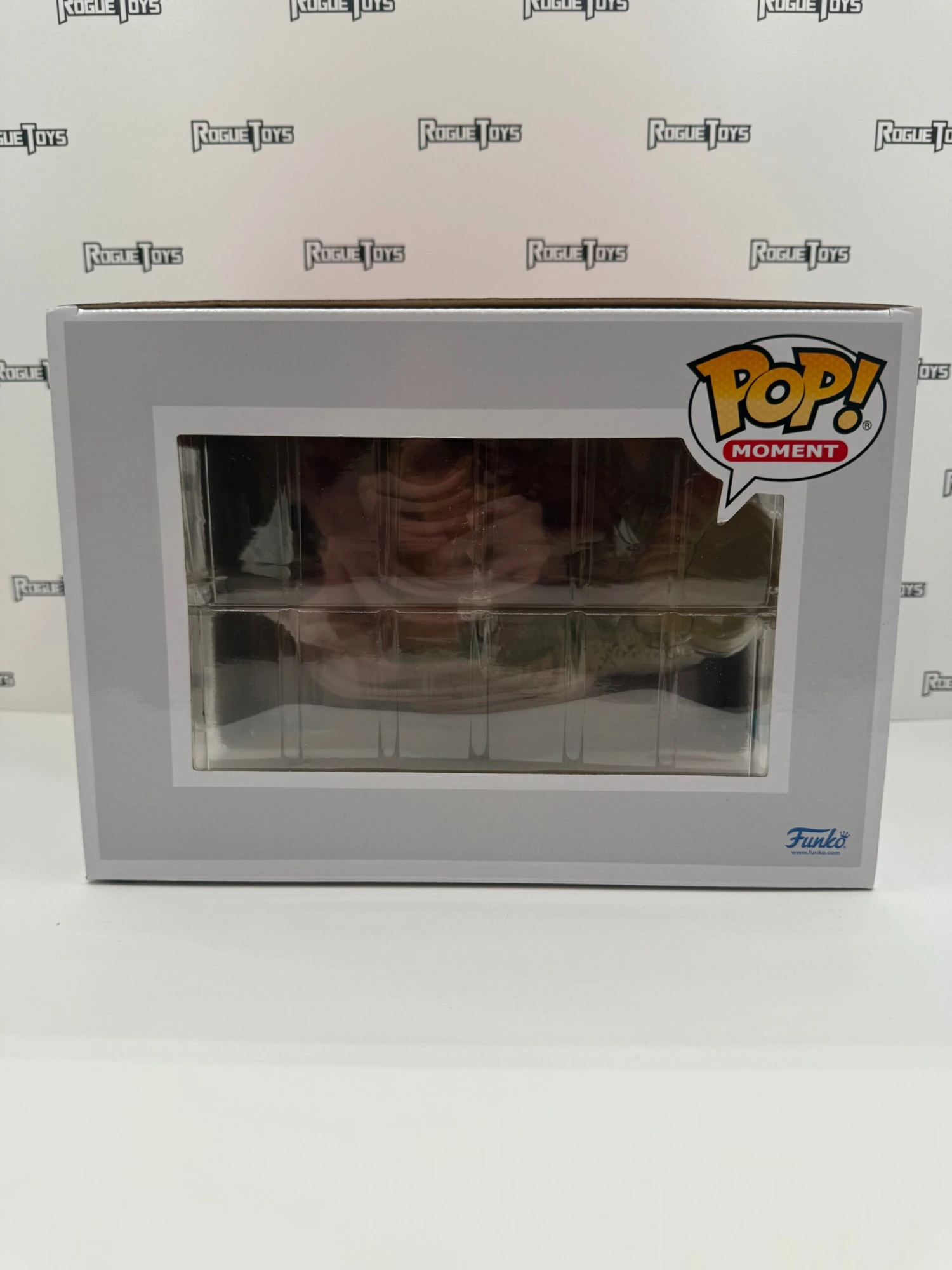 Las Vegas Downtown Funko POP! Moment Jurassic Park Dr. Sattler With Triceratops (Target Exclusive) 7 Las Vegas Downtown Funko POP! Moment Jurassic Park Dr. Sattler With Triceratops (Target Exclusive) - Image 5