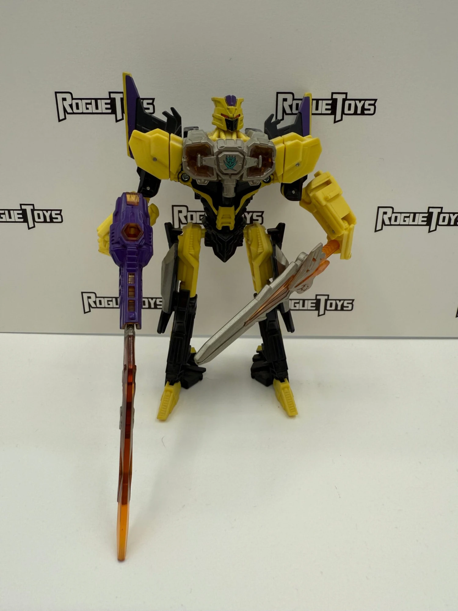 Las Vegas East Hasbro Transformers Timelines Decepticon Pirate Brimstone (BotCon 2014) 3 Las Vegas East Hasbro Transformers Timelines Decepticon Pirate Brimstone (BotCon 2014)