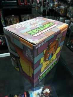 Las Vegas East SDCC Nickelodeon Teenage Mutant Ninja Turtles Kidrobot Shredder Collectible Vinyl Art