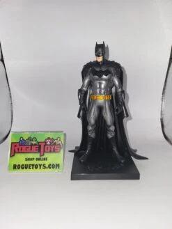 Sanford Artfx Justice League- Batman Statue